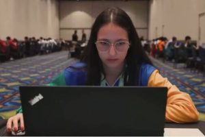 Brasileira ganha competição internacional de tecnologia