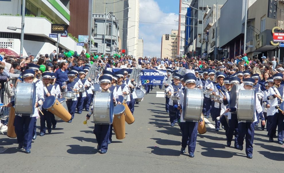 Desfile Ponta Grossa 200 anos (11)