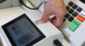 Saiba que documento levar e qual o horário de votação neste domingo (27)