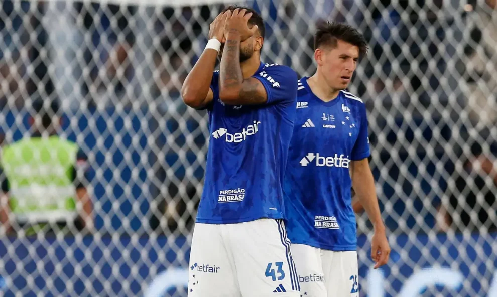 cruzeiro_joao_marcelo_e_lucas_romero_derrota_sul_americana