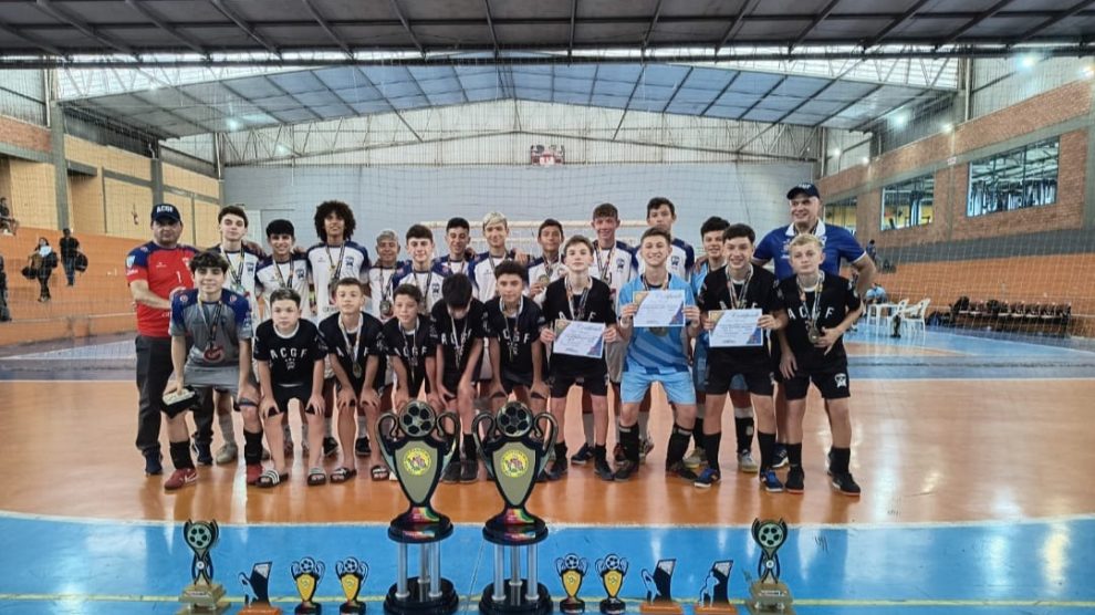 Equipe de Ponta Grossa conquista o título geral da Liga Sul-Norte de Futsal Boca no Trombone Equipe de Ponta Grossa conquista o título geral da Liga Sul-Norte de Futsal