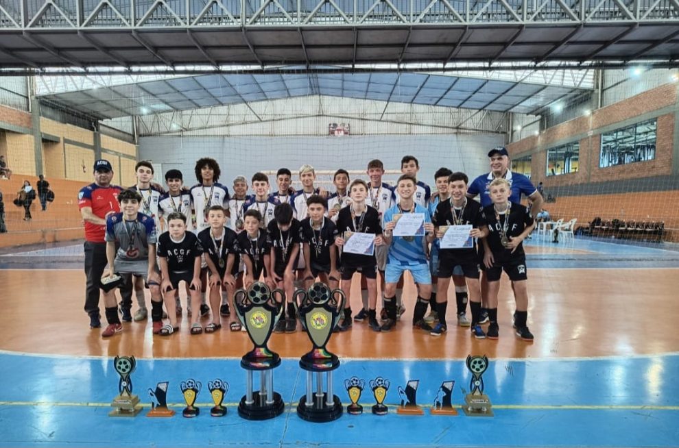 Equipe de Ponta Grossa conquista o título geral da Liga Sul-Norte de Futsal Boca no Trombone Equipe de Ponta Grossa conquista o título geral da Liga Sul-Norte de Futsal