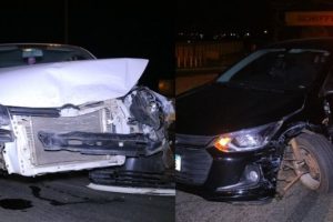 Acidente envolve dois carros e deixa motorista ferido na Souza Naves em PG Boca no Trombone Acidente envolve dois carros e deixa motorista ferido na Souza Naves em PG