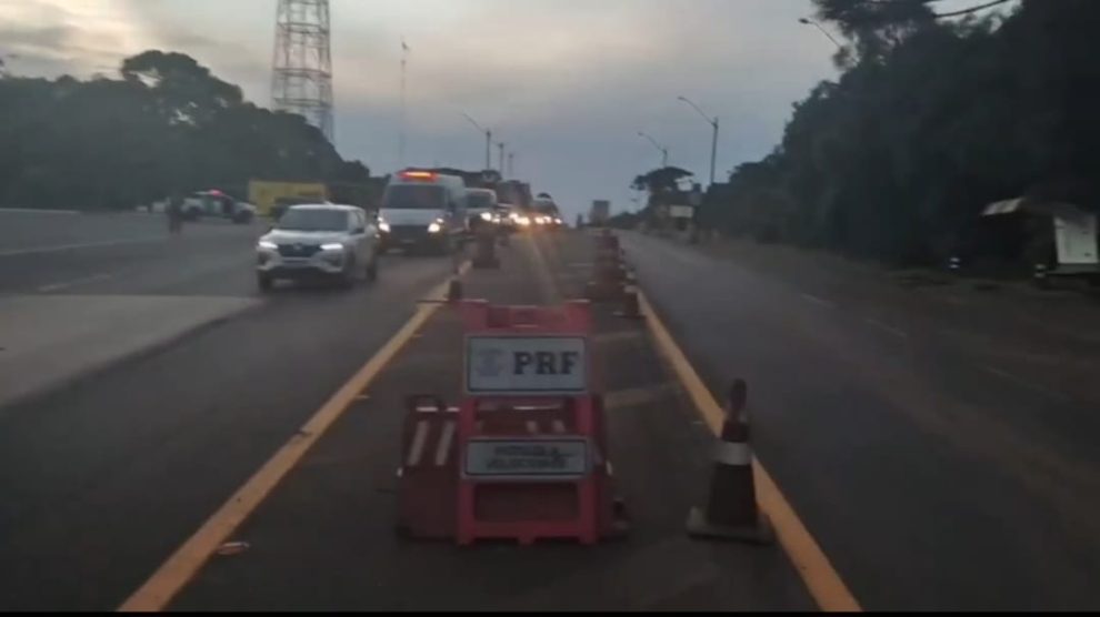 Liberação da rodovia BR-277, na Serra da Esperança, em Guarapuava (PR) Boca no Trombone Liberação da rodovia BR-277, na Serra da Esperança, em Guarapuava (PR)