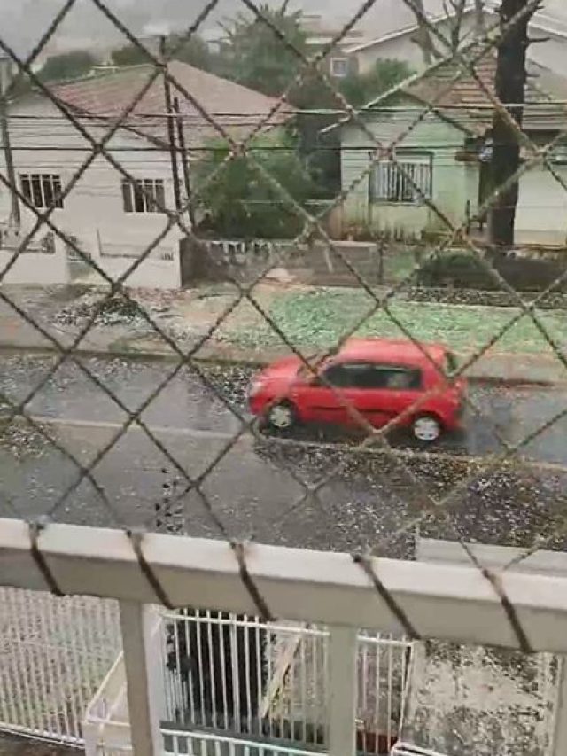 Chuva de granizo em Uvaranas