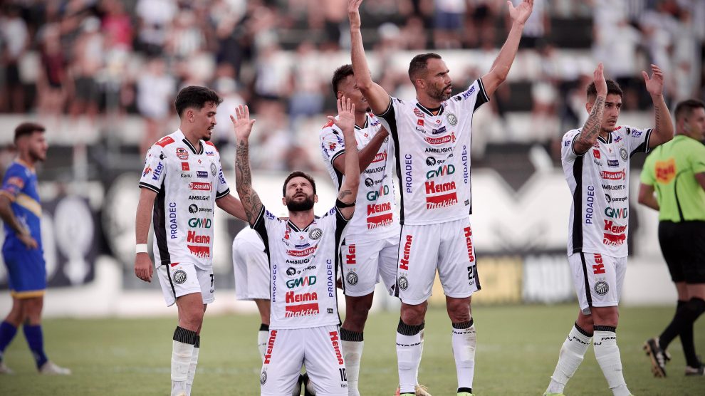 Operário vence São Joseense