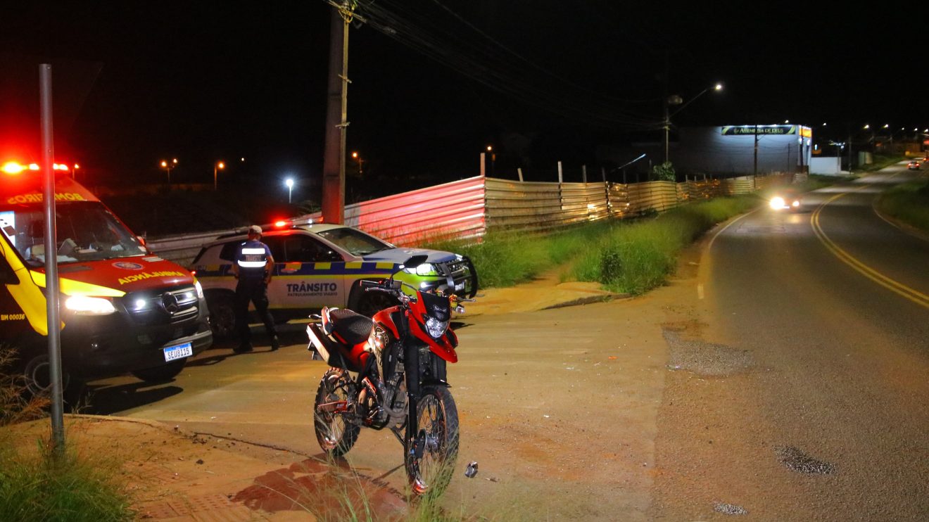 Motociclista fica gravemente ferido em acidente em bairro de PG Boca no Trombone Motociclista fica gravemente ferido em acidente em bairro de PG