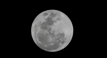 Superlua, eclipses e chuva de meteoros: confira o calendário astronômico de 2025