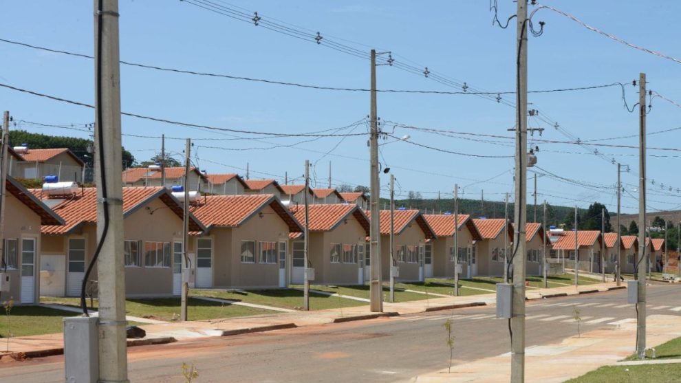 AMCG promove levantamento sobre a demanda habitacional dos Campos Gerais Boca no Trombone AMCG promove levantamento sobre a demanda habitacional dos Campos Gerais