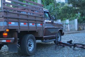 Ciclista fica ferido após colisão com caminhonete no Jardim Paraíso, em Ponta Grossa Boca no Trombone Ciclista fica ferido após colisão com caminhonete no Jardim Paraíso, em Ponta Grossa