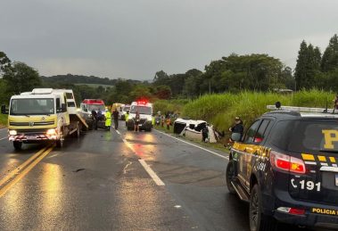 Mulher morre em colisão frontal na BR-373 em Prudentópolis Boca no Trombone Mulher morre em colisão frontal na BR-373 em Prudentópolis