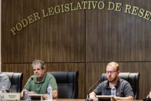 Prefeitura de Reserva apresenta balanço financeiro e destaca superávit de R$ 29,3 milhões Boca no Trombone Prefeitura de Reserva apresenta balanço financeiro e destaca superávit de R$ 29,3 milhões