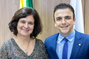 Aliel Machado agradece Nísia Trindade por sua gestão no Ministério da Saúde. Boca no Trombone Aliel Machado agradece Nísia Trindade por sua gestão no Ministério da Saúde.