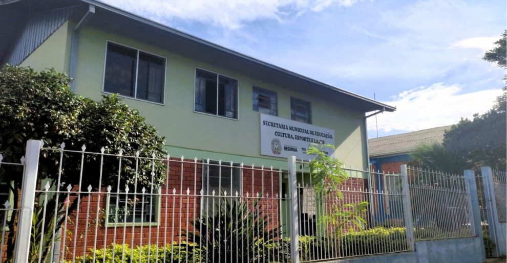 Prefeitura abre PSS com vagas com salário que podem chegar até R$ 5 mil Boca no Trombone Prefeitura abre PSS com vagas com salário que podem chegar até R$ 5 mil