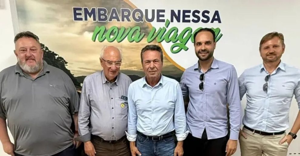 Reinaldo se reúne com Secretário Estadual de Turismo para debater projetos para Castro Boca no Trombone Reinaldo se reúne com Secretário Estadual de Turismo para debater projetos para Castro