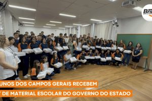 Alunos dos Campos Gerais recebem kit de material escolar do Governo do Estado Boca no Trombone Alunos dos Campos Gerais recebem kit de material escolar do Governo do Estado