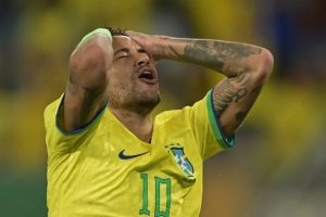 Desfalques na Seleção Brasileira: Neymar, Danilo e Ederson fora dos jogos contra Colômbia e Argentina! Boca no Trombone Desfalques na Seleção Brasileira: Neymar, Danilo e Ederson fora dos jogos contra Colômbia e Argentina!