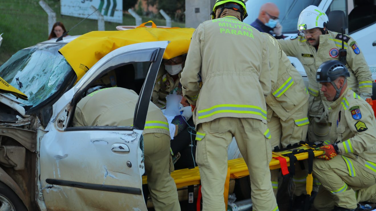 Grave acidente deixa jovem ferido na Avenida Visconde de Mauá Boca no Trombone Grave acidente deixa jovem ferido na Avenida Visconde de Mauá