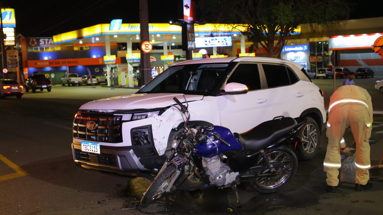 Motociclista é socorrido após acidente na Av. Carlos Cavalcanti em Ponta Grossa Boca no Trombone Motociclista é socorrido após acidente na Av. Carlos Cavalcanti em Ponta Grossa