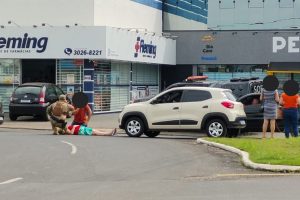 Atropelamento na rotatória do Terminal Boca no Trombone Atropelamento na rotatória do Terminal