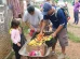Cada 4 kg de recicláveis dão direito a 1 kg de alimentos, com limite de até 15 kg por família