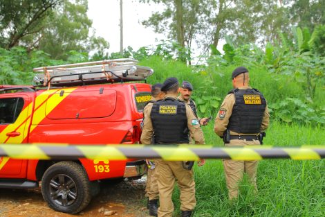 Moradores encontram cadáver no Balneário Rio Verde 19 Boca no Trombone Moradores encontram cadáver no Balneário Rio Verde 19