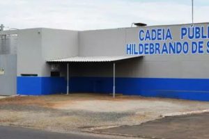 É falsa a informação sobre rebelião na Cadeia Pública de Ponta Grossa Boca no Trombone É falsa a informação sobre rebelião na Cadeia Pública de Ponta Grossa