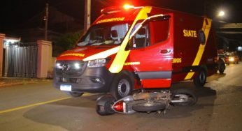 Motociclista fica ferida em colisão com carro na Vila Cipa, em Ponta Grossa