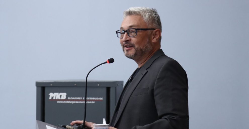 Sindijor/PR utiliza a tribuna livre da Câmara de Ponta Grossa no ‘Dia do Jornalista’ Boca no Trombone Sindijor/PR utiliza a tribuna livre da Câmara de Ponta Grossa no ‘Dia do Jornalista’
