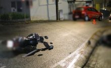 Motociclista é arremessado após colisão com veículo no centro de Ponta Grossa