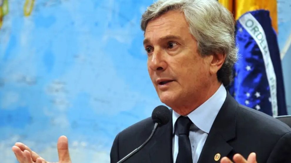 STF determina prisão imediata de Fernando Collor por corrupção na Lava Jato Boca no Trombone STF determina prisão imediata de Fernando Collor por corrupção na Lava Jato