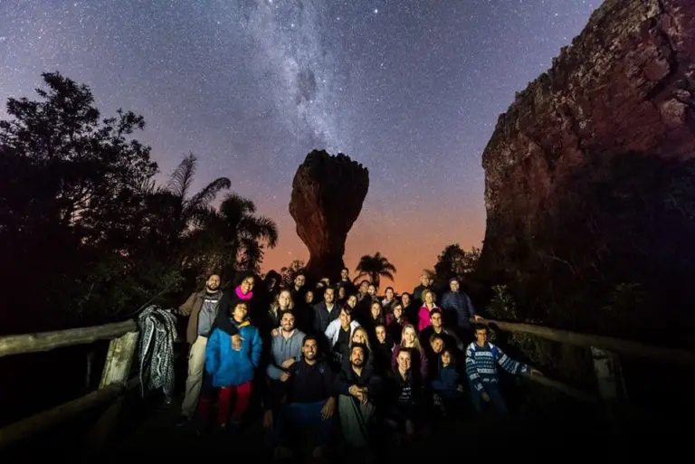 Entre os dias 18 e 21 de abril, visitantes poderão participar de apresentações musicais, caça aos ovos, feira de artesanato e vivências gastronômicas em meio à natureza Boca no Trombone Entre os dias 18 e 21 de abril, visitantes poderão participar de apresentações musicais, caça aos ovos, feira de artesanato e vivências gastronômicas em meio à natureza