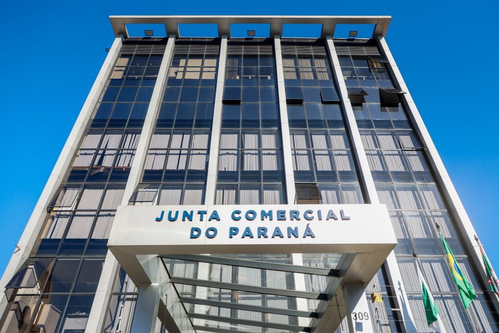 O Estado ocupa o 2º lugar no ranking nacional, com consulta de viabilidade de nome realizada em apenas 53 segundos e tempo médio de registro de 1 hora e 58 minutos Boca no Trombone O Estado ocupa o 2º lugar no ranking nacional, com consulta de viabilidade de nome realizada em apenas 53 segundos e tempo médio de registro de 1 hora e 58 minutos