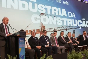 Presidente discursou na abertura do 100º Encontro Internacional da Indústria da Construção, em São Paulo Boca no Trombone Presidente discursou na abertura do 100º Encontro Internacional da Indústria da Construção, em São Paulo