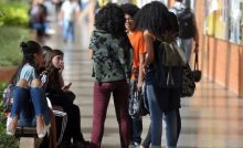 Programa que oferta bolsas de estudo a negros tem inscrição prorrogada