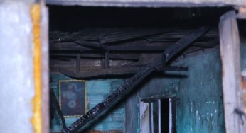 Fogo atinge cômodo de residência abandonada em vila de PG