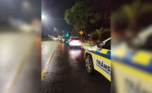 Motorista embriagado causa engavetamento 00