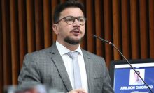 Oposição cobra punição a Ricardo Arruda por falas misóginas na Assembleia do Paraná