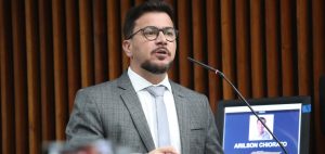 Oposição cobra punição a Ricardo Arruda por falas misóginas na Assembleia do Paraná Boca no Trombone Oposição cobra punição a Ricardo Arruda por falas misóginas na Assembleia do Paraná