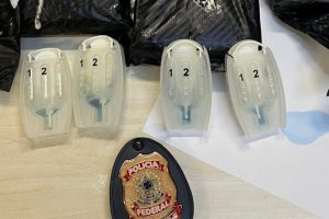 Polícia Federal prende casal por tráfico internacional no Aeroporto Afonso Pena Boca no Trombone Polícia Federal prende casal por tráfico internacional no Aeroporto Afonso Pena