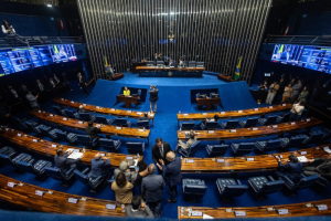aumento de cadeiras Boca no Trombone aumento de cadeiras