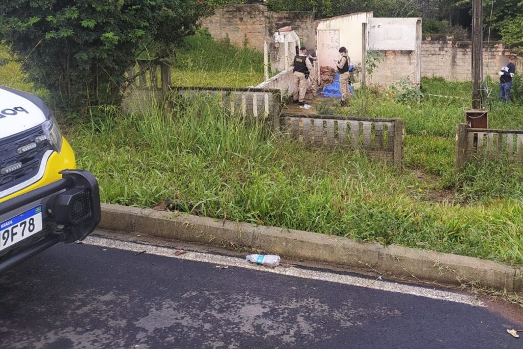 homem encontrado morto