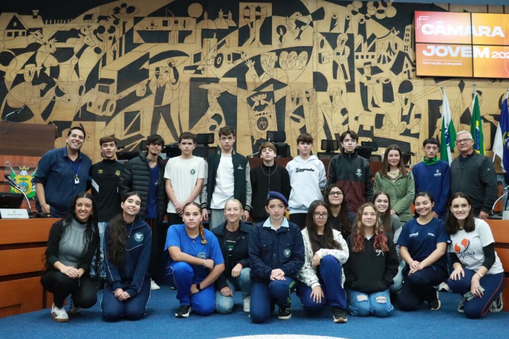Câmara Jovem inicia nova legislatura com posse dos vereadores e eleições da Mesa Executiva